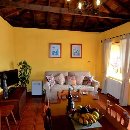 Holiday home Juana Quinta Monte de Brena