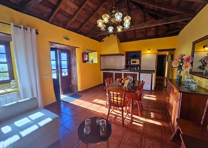Juana Quinta Monte de Brena